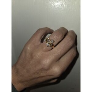 Gold Tone Round Clear Stone Cocktail Ring Prong Setting Size 6 Fashion